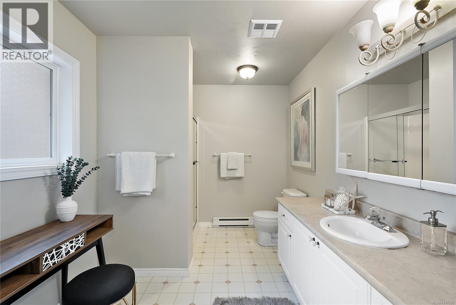 2417 Selwyn Rd, Langford, British Columbia V9B 3K9 - Photo 14 - 1017797