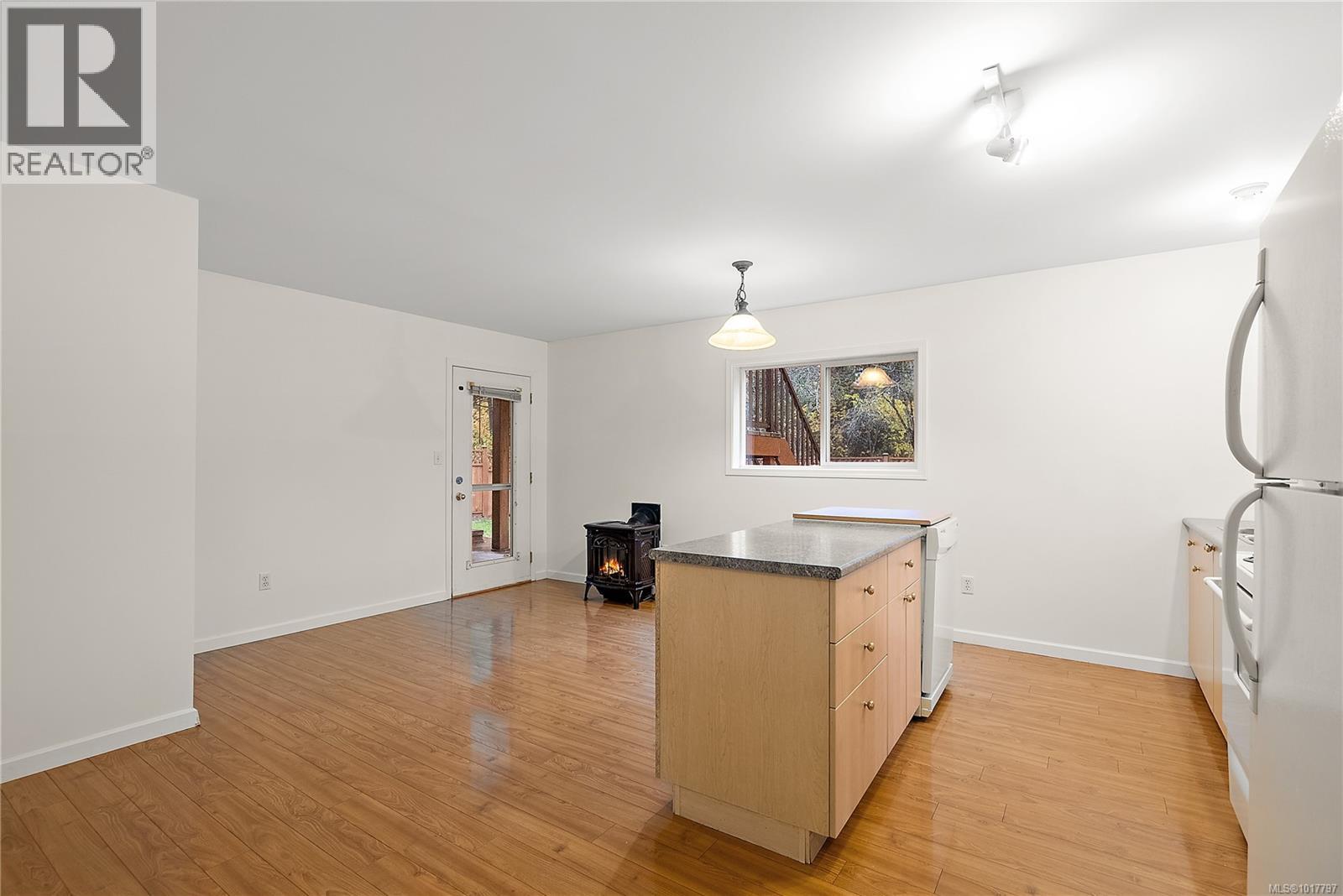 2417 Selwyn Rd, Langford, British Columbia V9B 3K9 - Photo 22 - 1017797