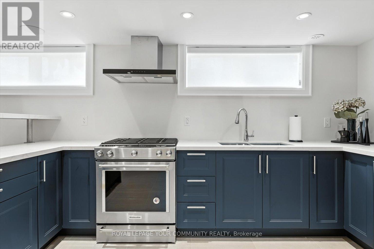 165 Clearview Heights, King, Ontario  L7B 1H2 - Photo 32 - N12546200