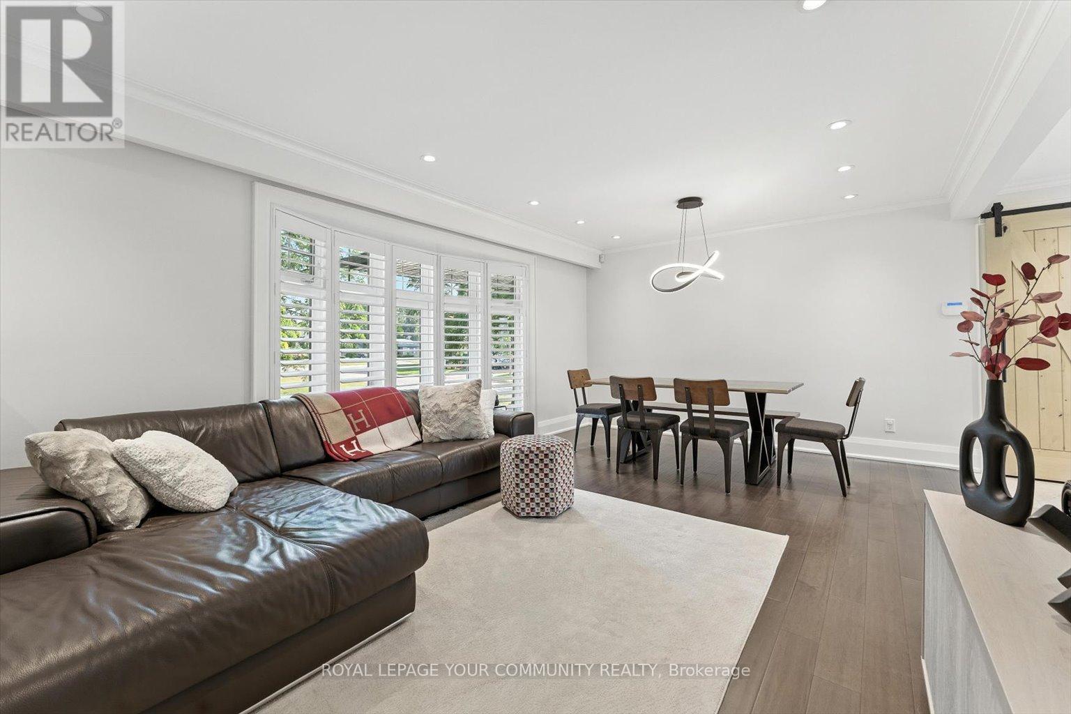 165 Clearview Heights, King, Ontario  L7B 1H2 - Photo 5 - N12546200