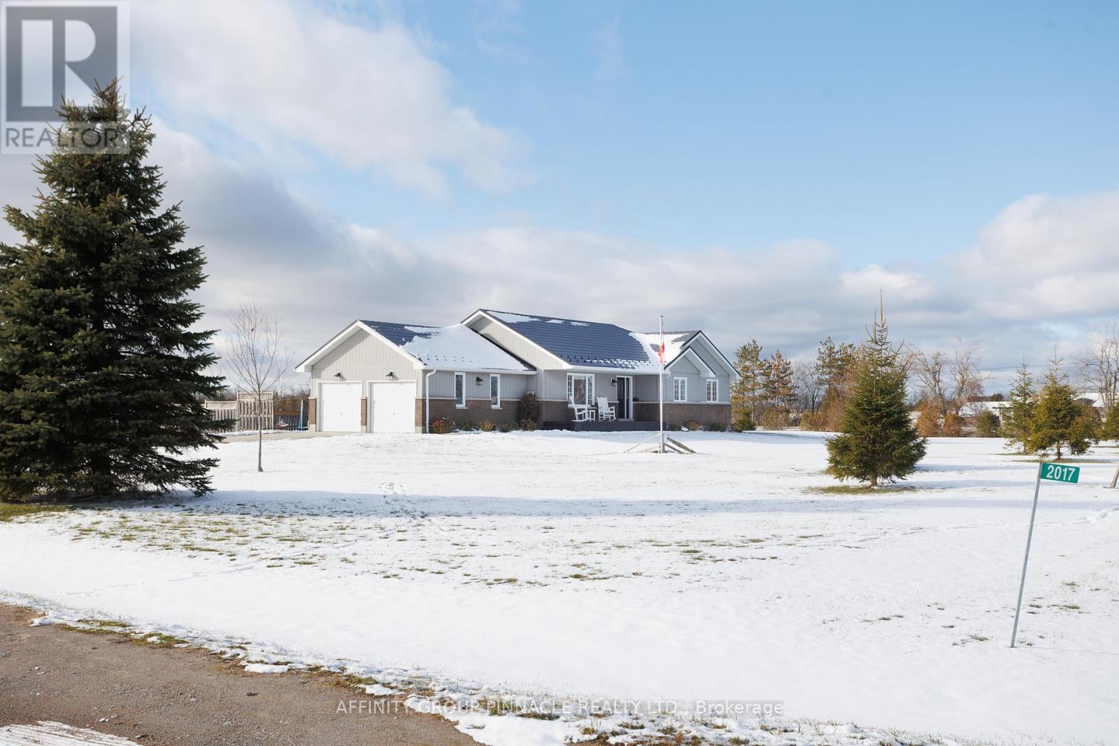 2017 Sturgeon Road, Kawartha Lakes, Ontario K0M 1L0 - Photo 3 - X12546250