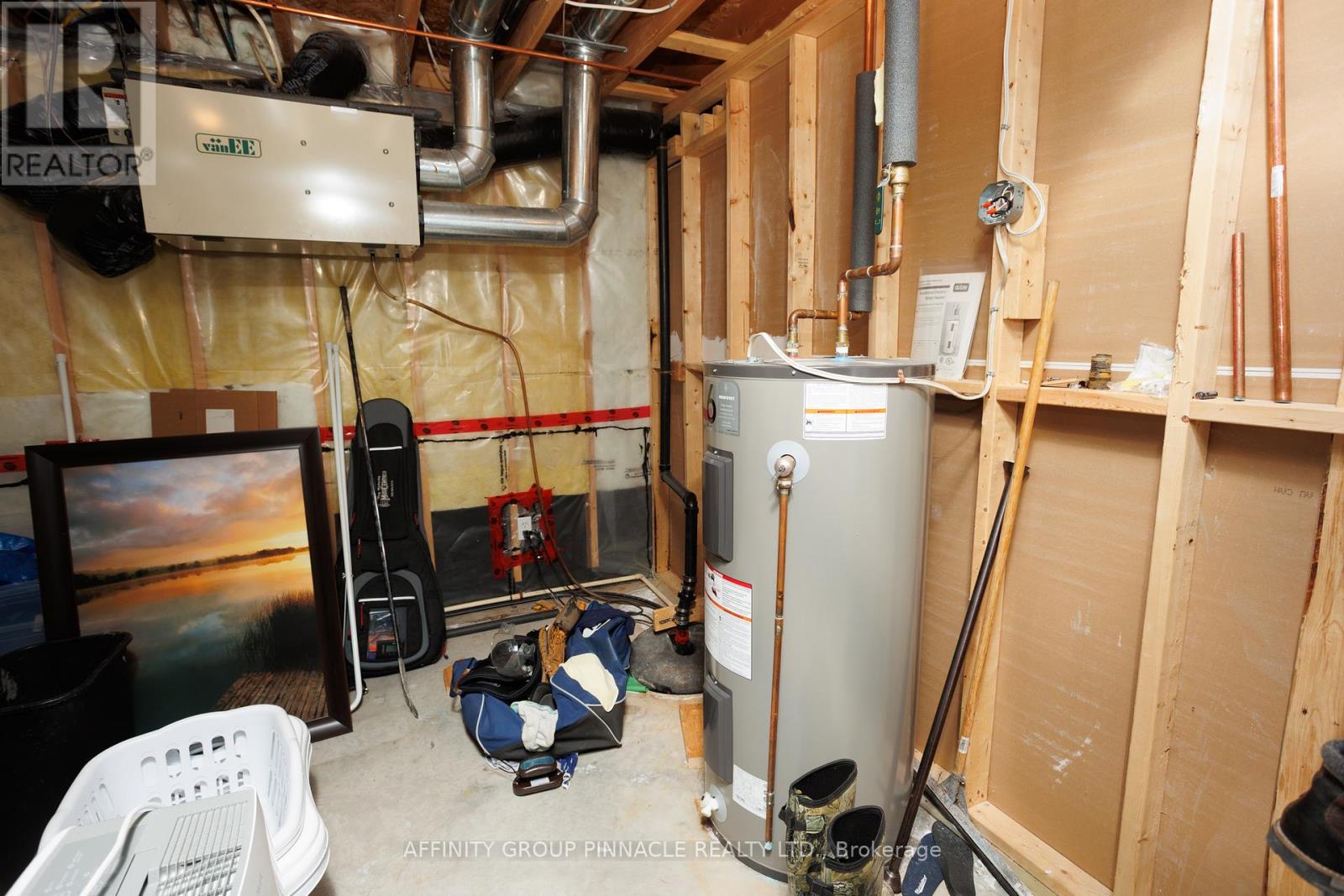 2017 Sturgeon Road, Kawartha Lakes, Ontario K0M 1L0 - Photo 38 - X12546250