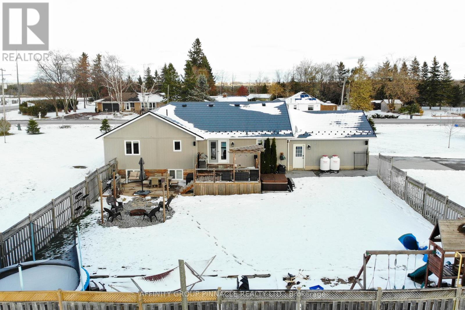 2017 Sturgeon Road, Kawartha Lakes, Ontario K0M 1L0 - Photo 48 - X12546250