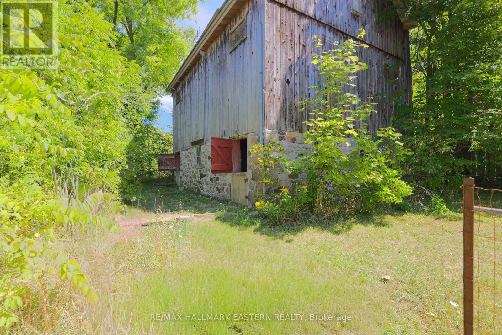 4372 County Road 29, Douro-Dummer, Ontario K0L 2H0 - Photo 38 - X12546334