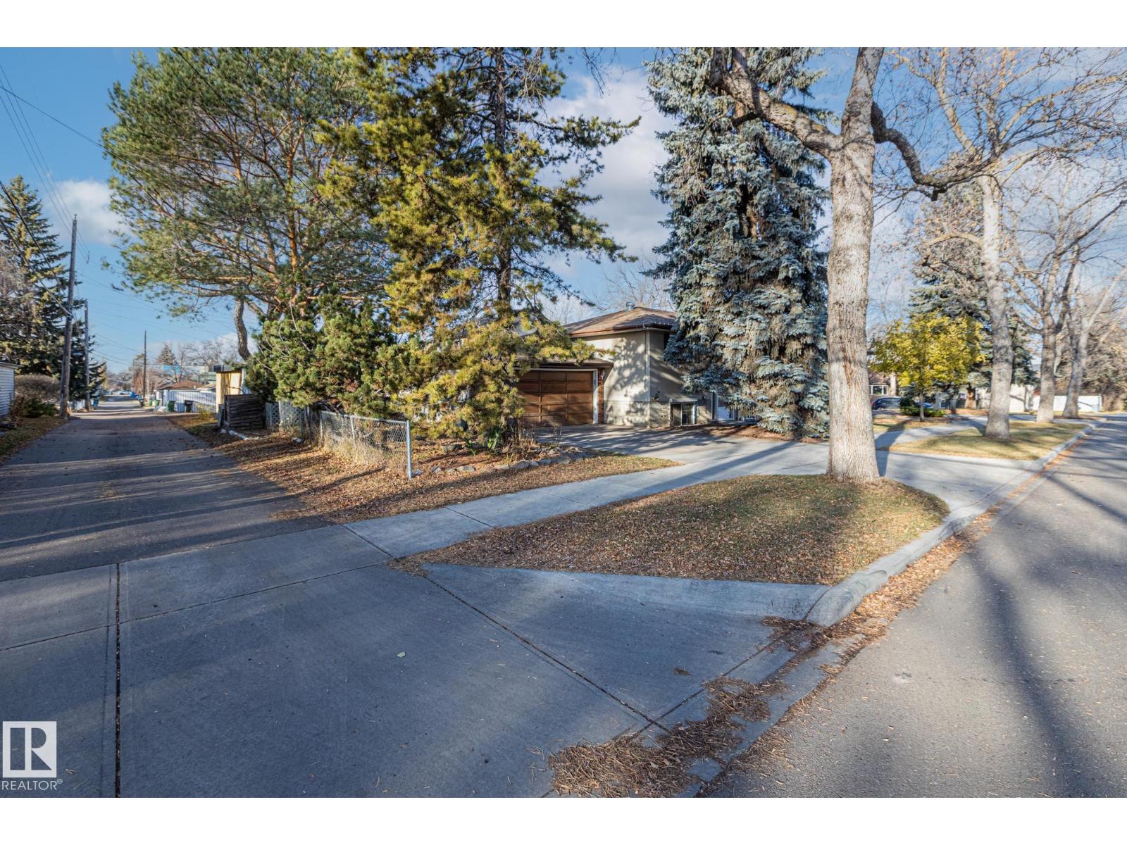 8570 89 St Nw, Edmonton, Alberta  T6C 3K3 - Photo 35 - E4465765