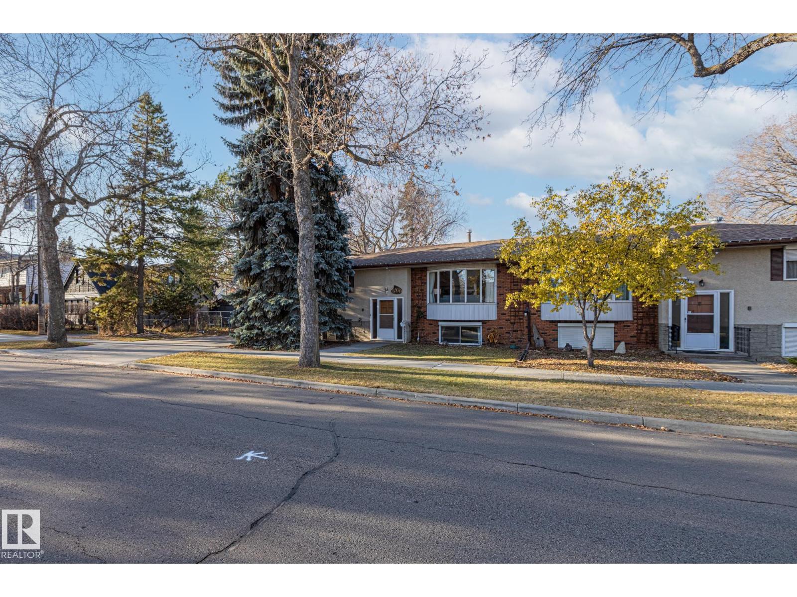 8570 89 St Nw, Edmonton, Alberta  T6C 3K3 - Photo 37 - E4465765