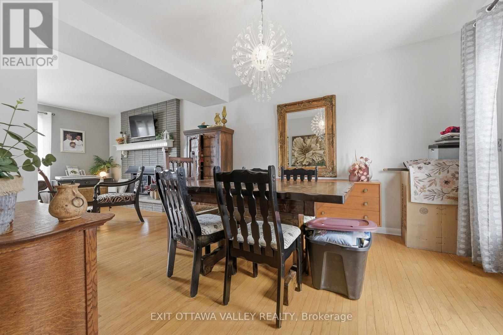 321 Patricia Avenue, Pembroke, Ontario  K8A 2C1 - Photo 14 - X12546456