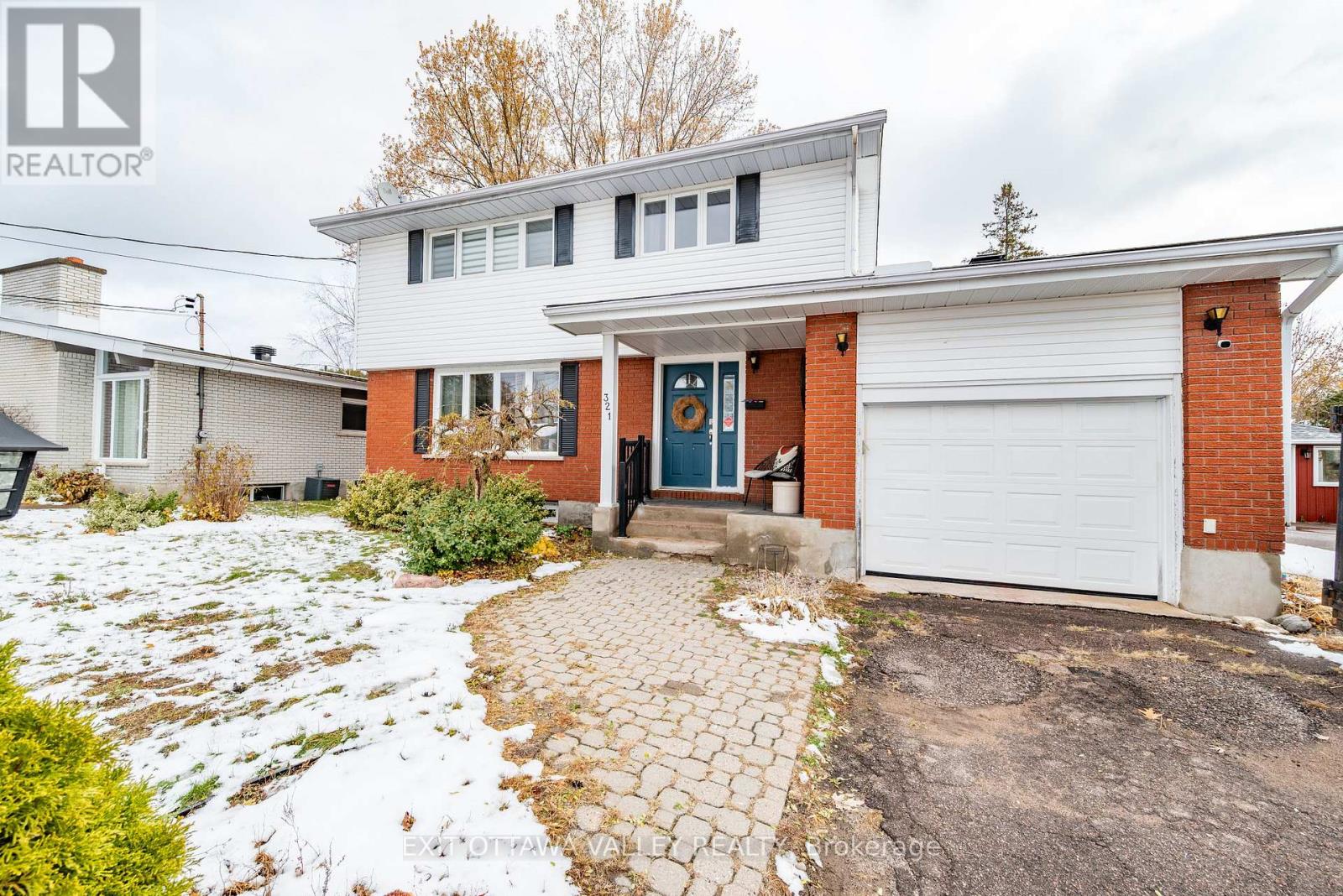 321 Patricia Avenue, Pembroke, Ontario  K8A 2C1 - Photo 2 - X12546456