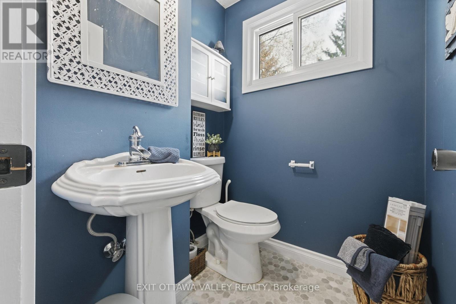 321 Patricia Avenue, Pembroke, Ontario  K8A 2C1 - Photo 20 - X12546456