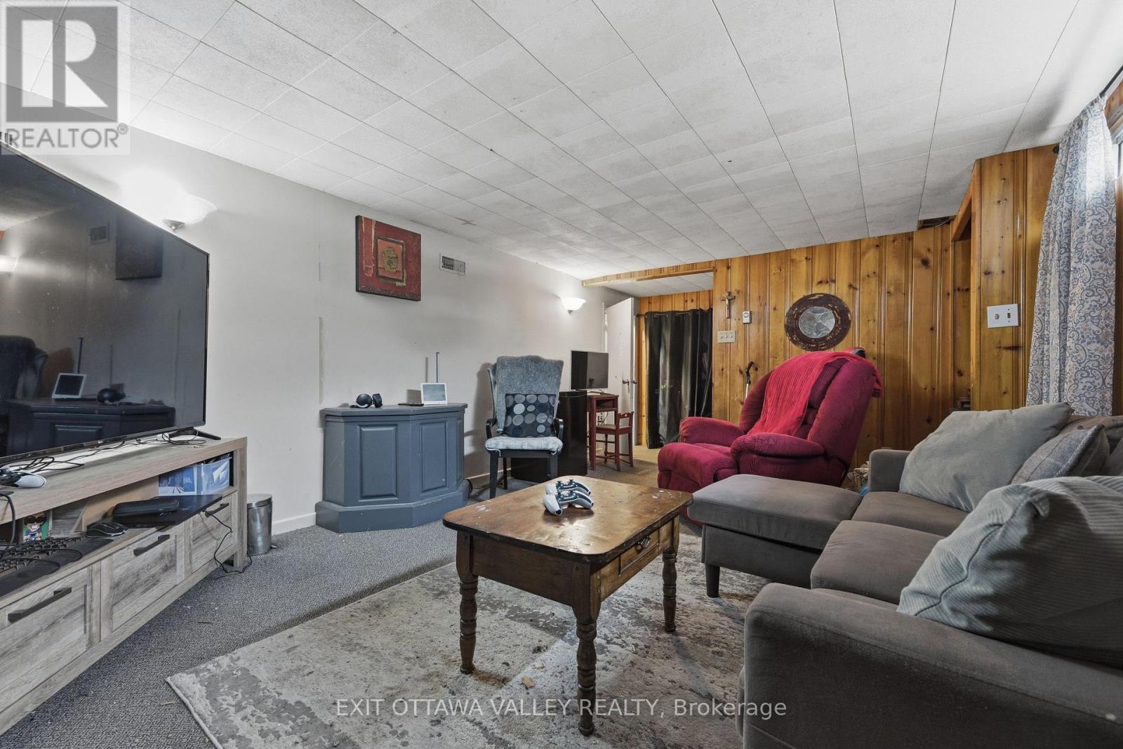 321 Patricia Avenue, Pembroke, Ontario  K8A 2C1 - Photo 31 - X12546456