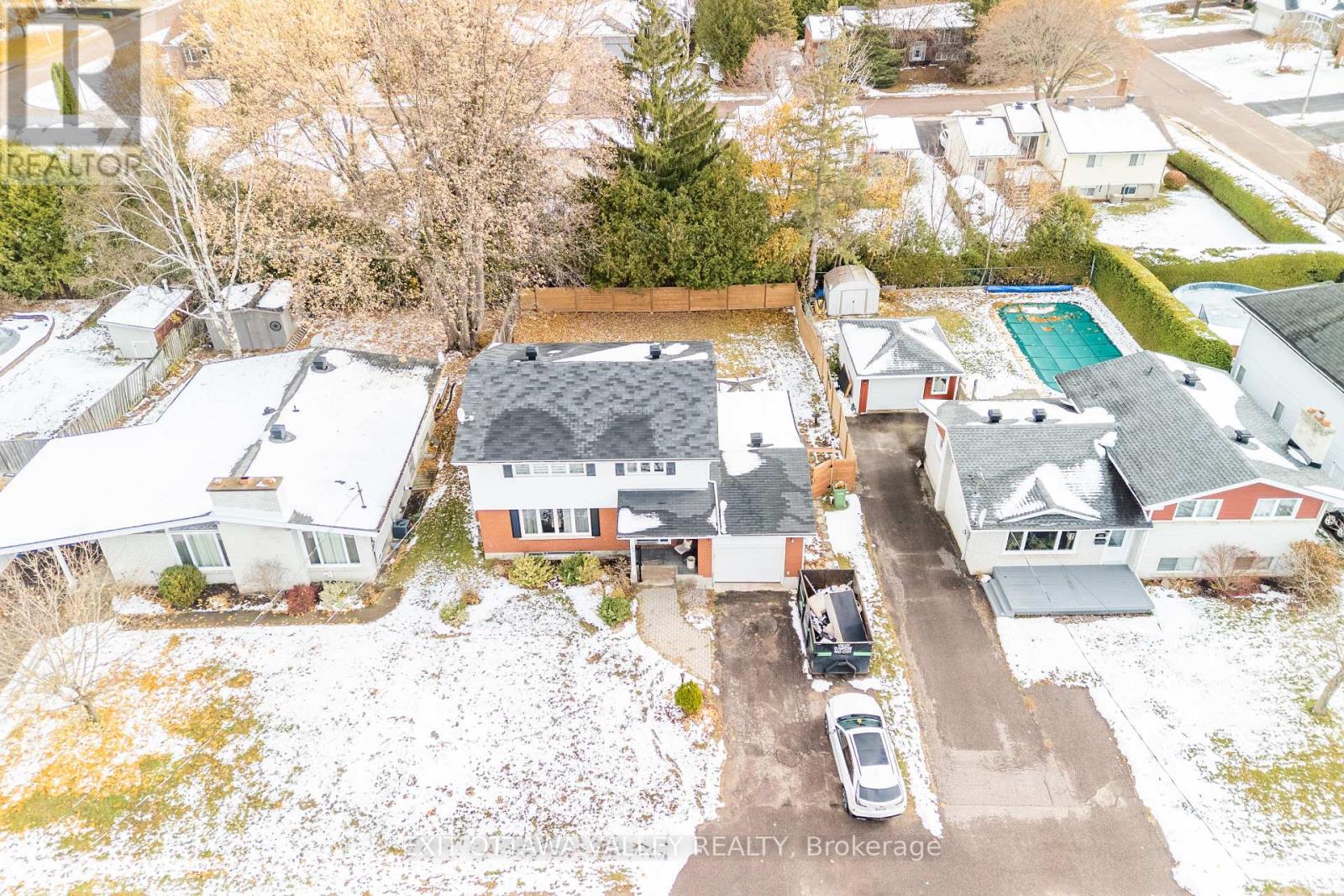 321 Patricia Avenue, Pembroke, Ontario  K8A 2C1 - Photo 47 - X12546456