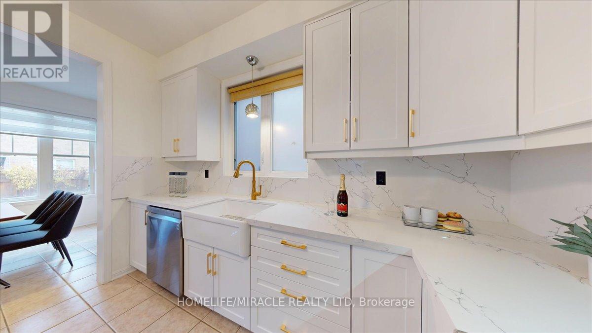 730 Bolingbroke Drive, Milton, Ontario  L9T 6Z3 - Photo 17 - W12546172