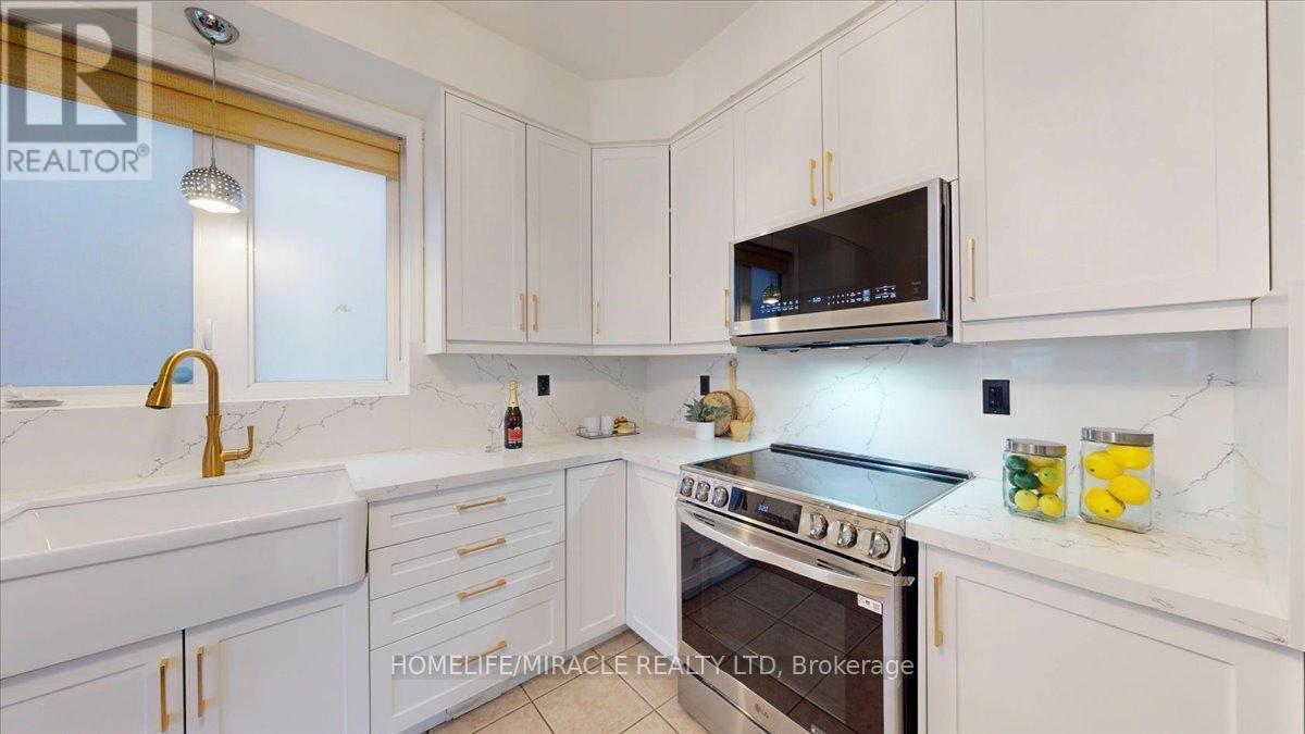 730 Bolingbroke Drive, Milton, Ontario  L9T 6Z3 - Photo 18 - W12546172