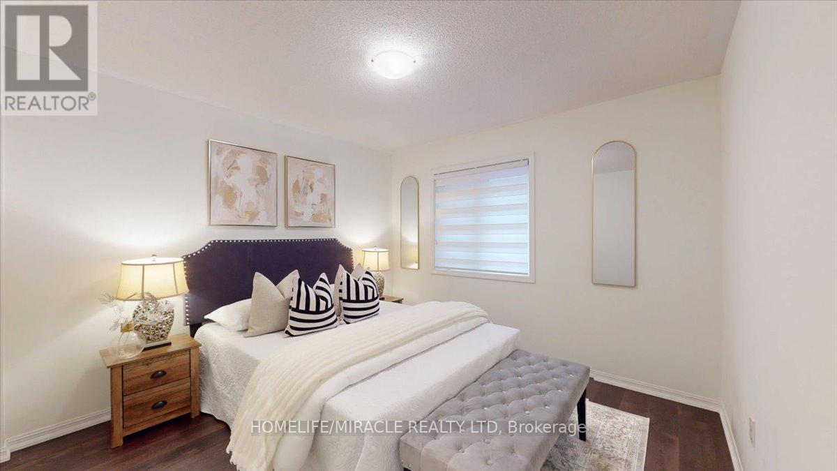 730 Bolingbroke Drive, Milton, Ontario  L9T 6Z3 - Photo 30 - W12546172