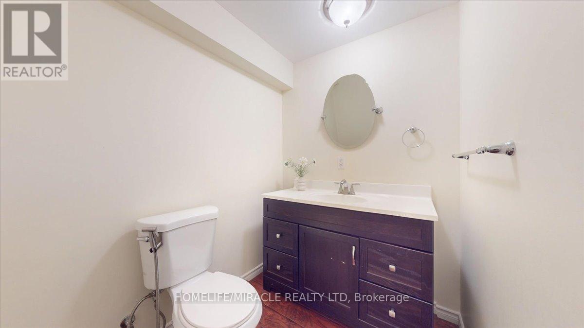 730 Bolingbroke Drive, Milton, Ontario  L9T 6Z3 - Photo 41 - W12546172