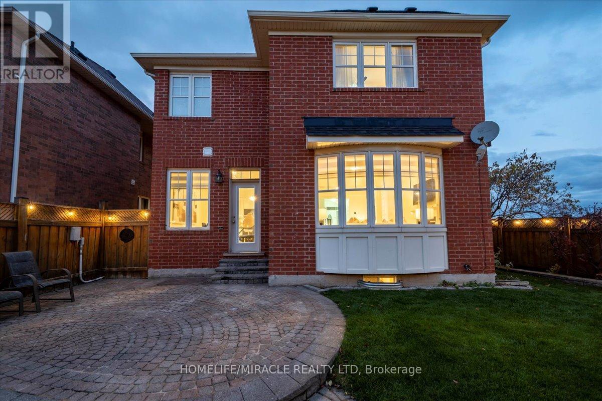 730 Bolingbroke Drive, Milton, Ontario  L9T 6Z3 - Photo 43 - W12546172