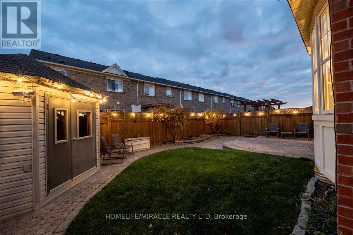 730 Bolingbroke Drive, Milton, Ontario  L9T 6Z3 - Photo 44 - W12546172