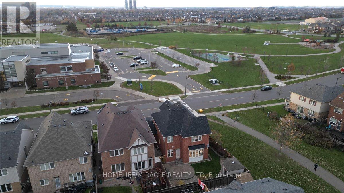 730 Bolingbroke Drive, Milton, Ontario  L9T 6Z3 - Photo 46 - W12546172