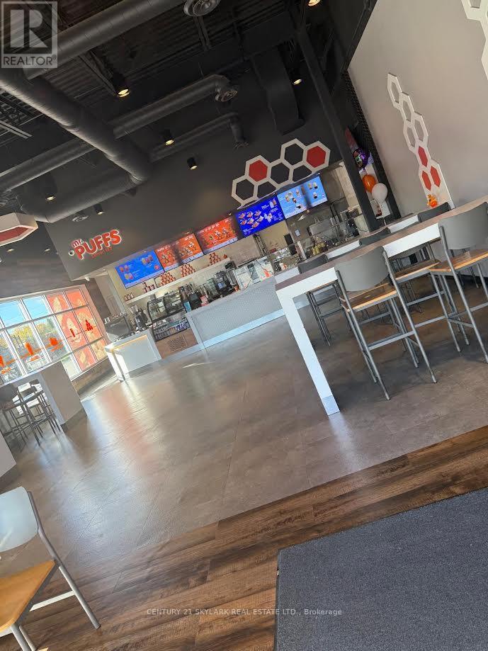 115 - 78 Quarry Edge Drive, Brampton, Ontario  L6V 4K2 - Photo 2 - W12546178