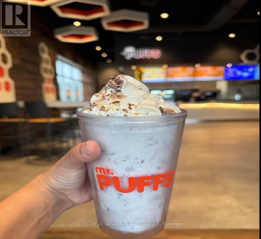 115 - 78 Quarry Edge Drive, Brampton, Ontario  L6V 4K2 - Photo 4 - W12546178