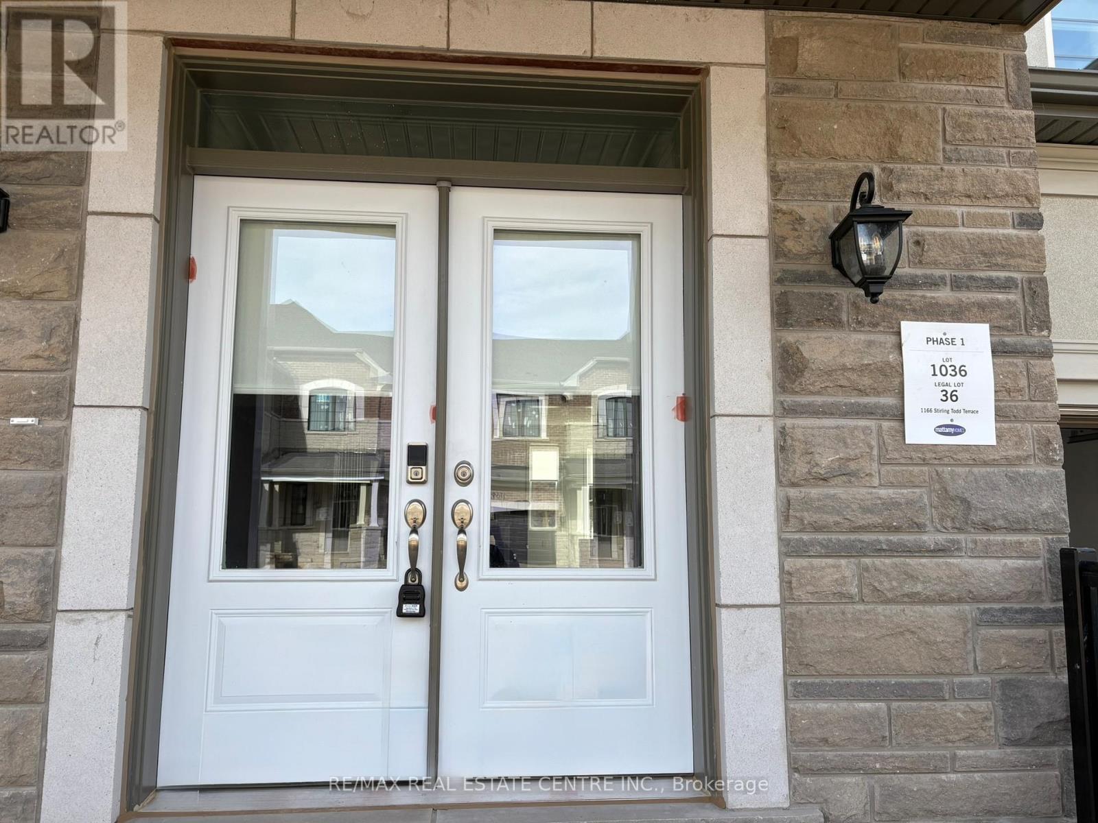 1166 Stirling Todd Terrace, Milton, Ontario  L9E 2E2 - Photo 2 - W12546192