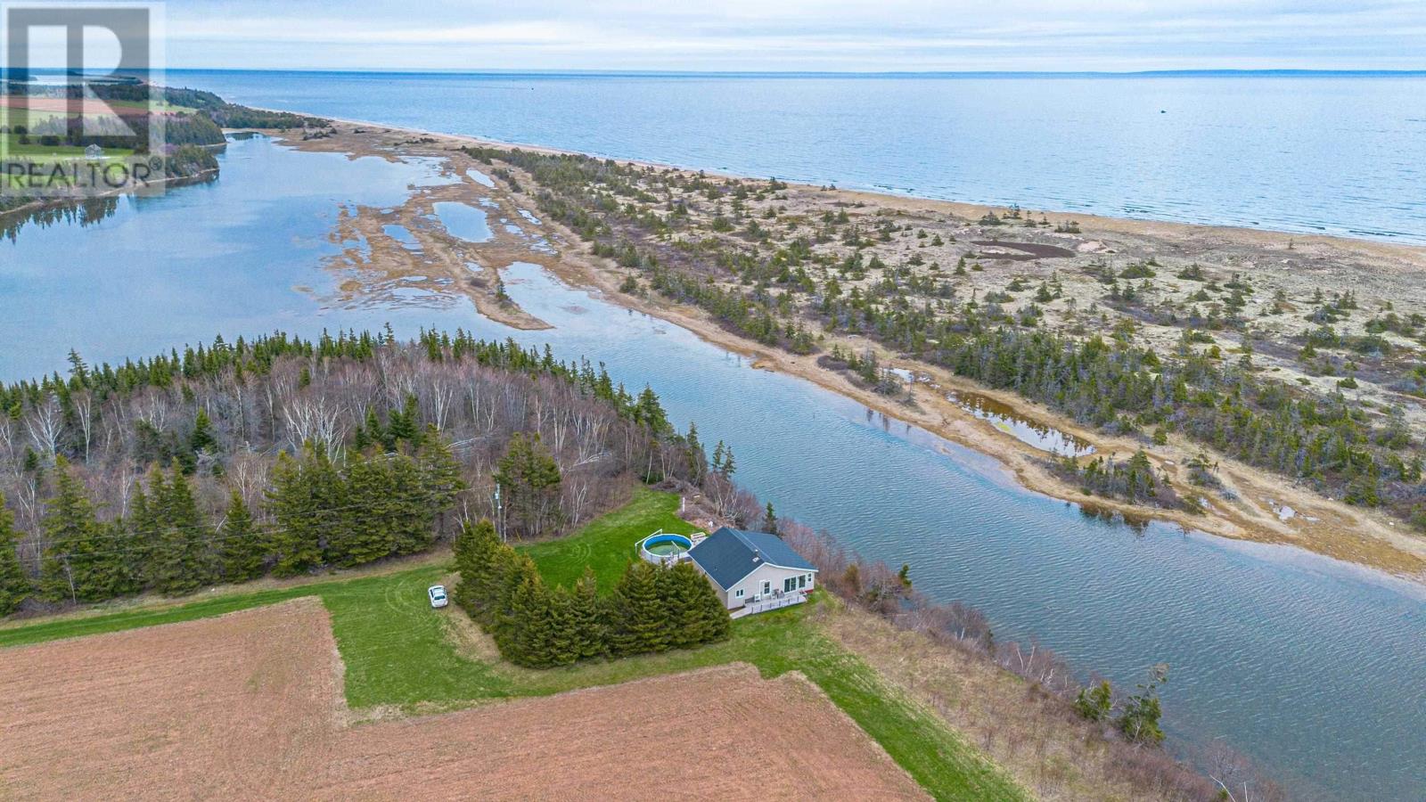 2958 East Point, Kingsboro, Prince Edward Island C0A 2B0 - Photo 1 - 202527999