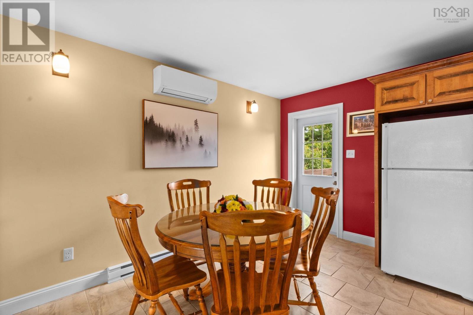 28 Forest Hill Road, Bridgewater, Nova Scotia  B4V 1T8 - Photo 14 - 202524313