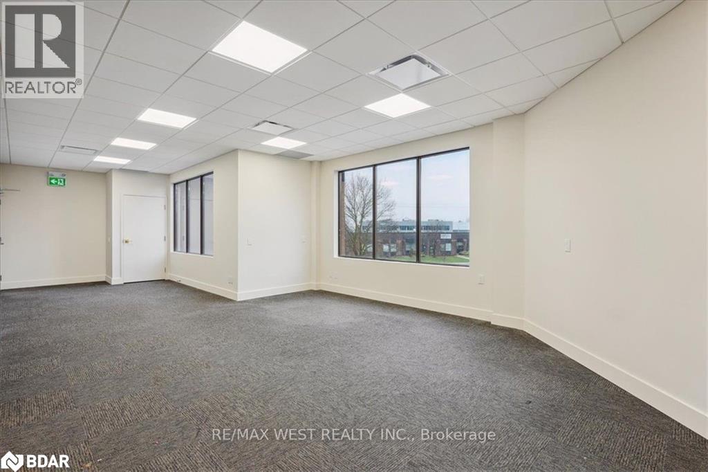 155 Frobisher Drive Unit# J202, Waterloo, Ontario N2V 2E1 - Photo 7 - 40788421