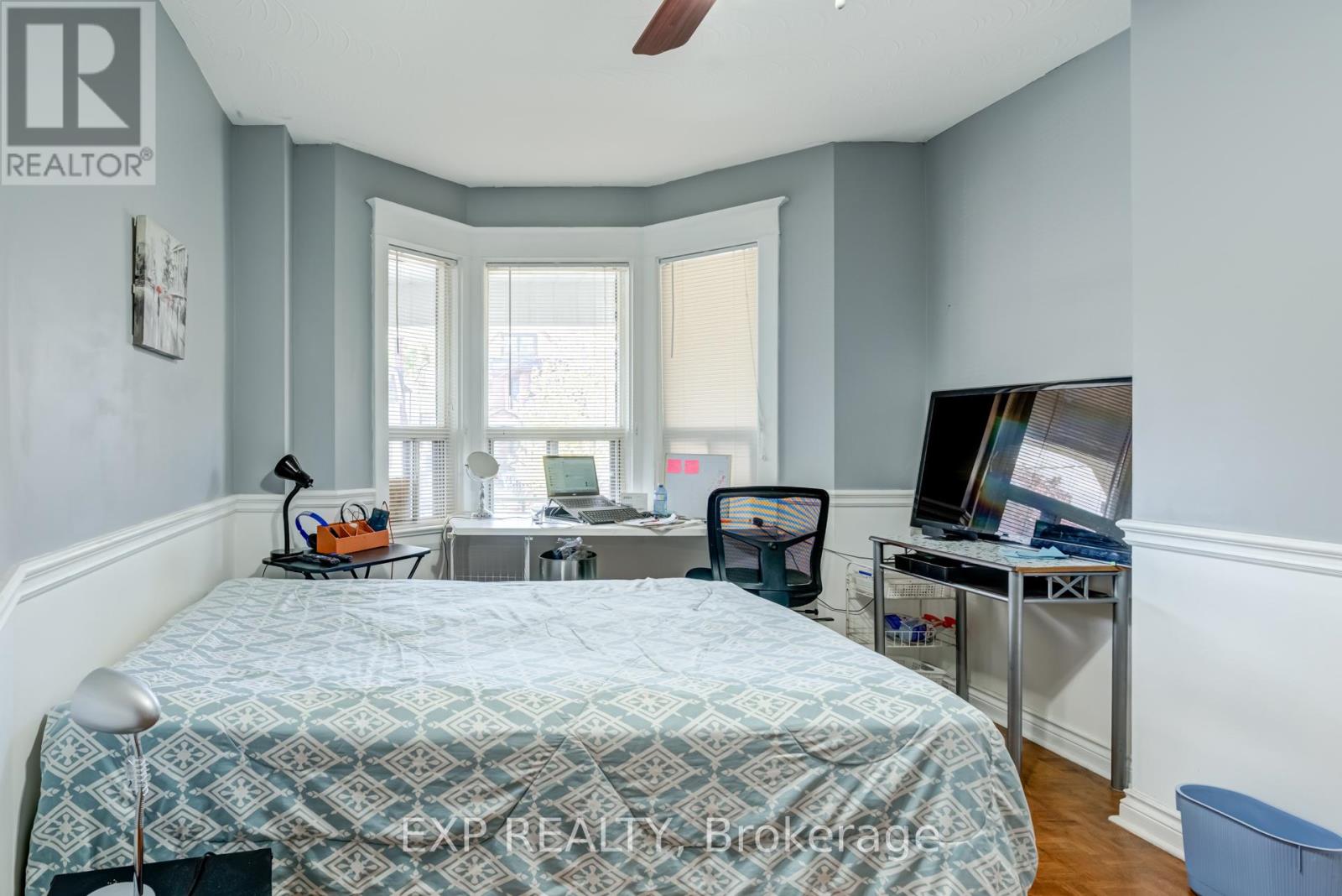 Main & 2nd - 211 Lauder Avenue, Toronto, Ontario  M6E 3H5 - Photo 11 - C12546216