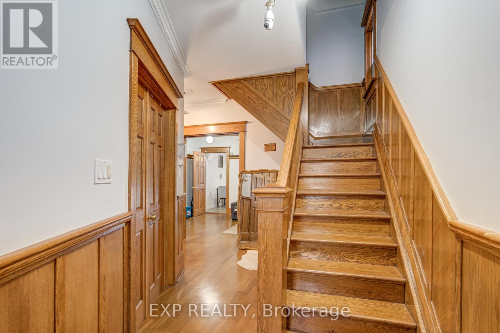 Main & 2nd - 211 Lauder Avenue, Toronto, Ontario  M6E 3H5 - Photo 12 - C12546216