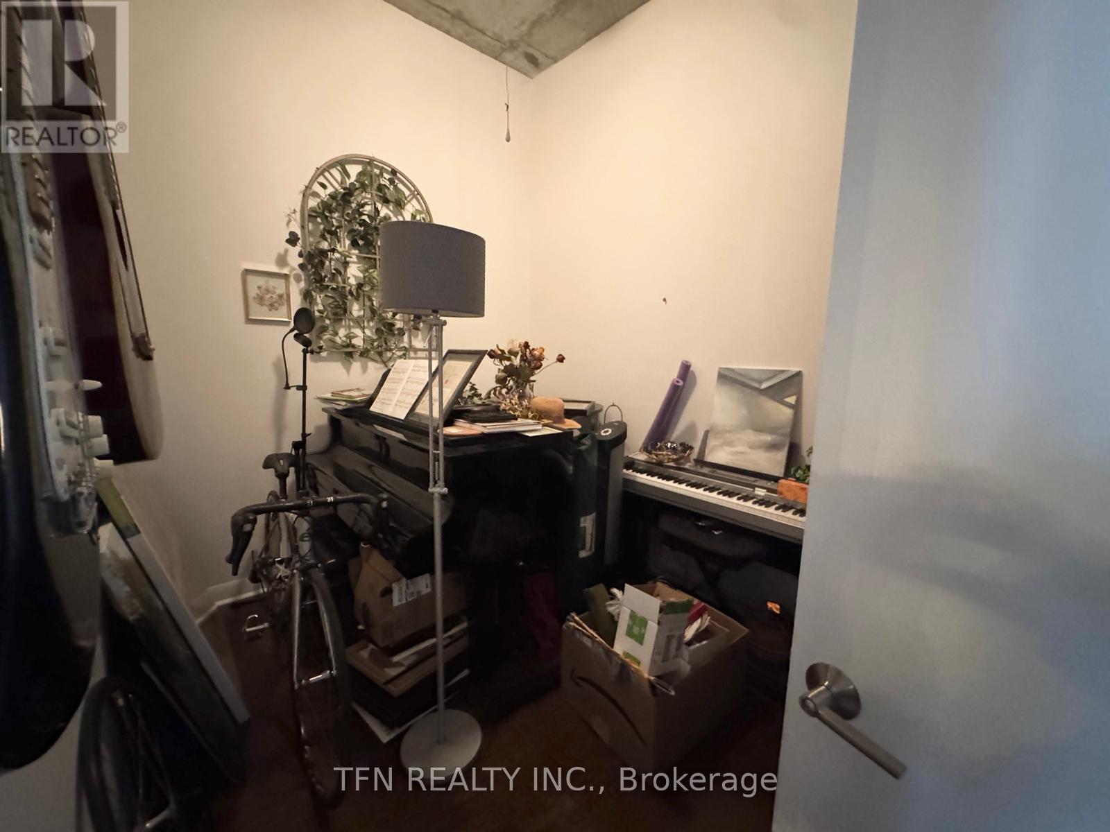 1605 - 375 King Street W, Toronto, Ontario  M5V 1K1 - Photo 11 - C12546240