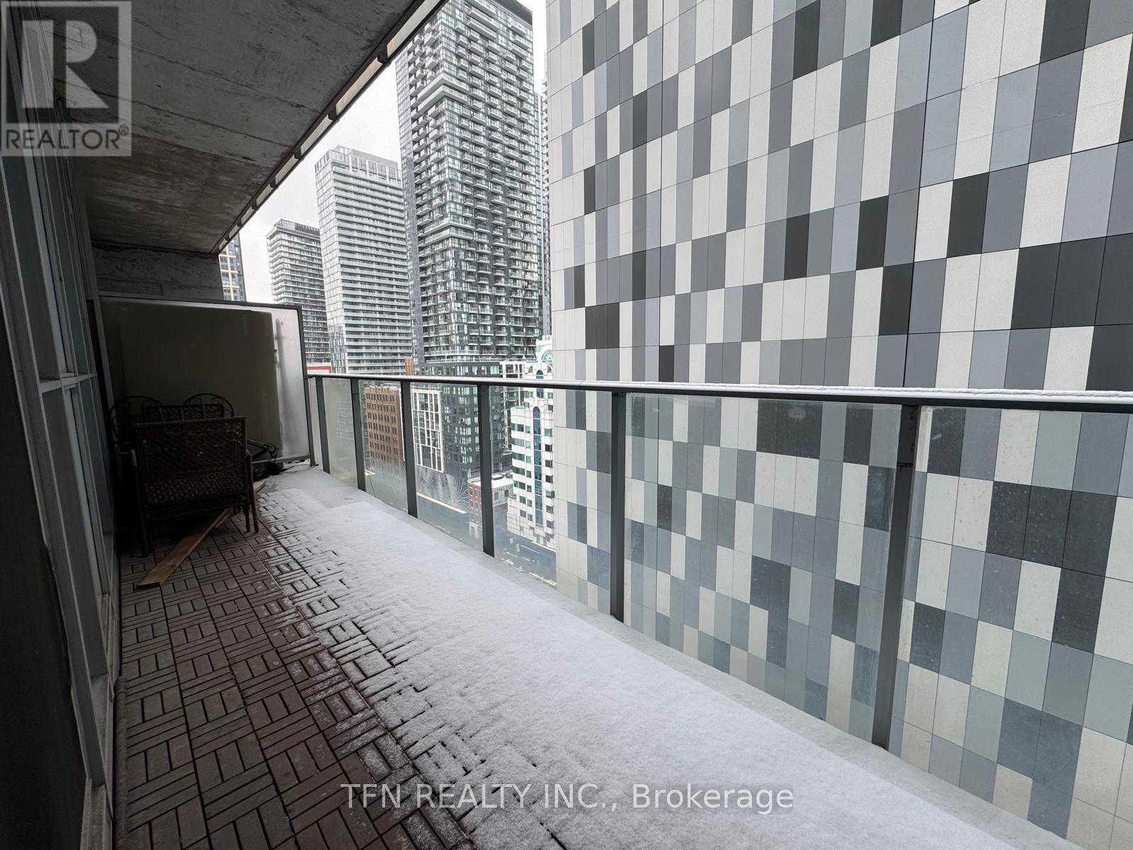 1605 - 375 King Street W, Toronto, Ontario  M5V 1K1 - Photo 13 - C12546240