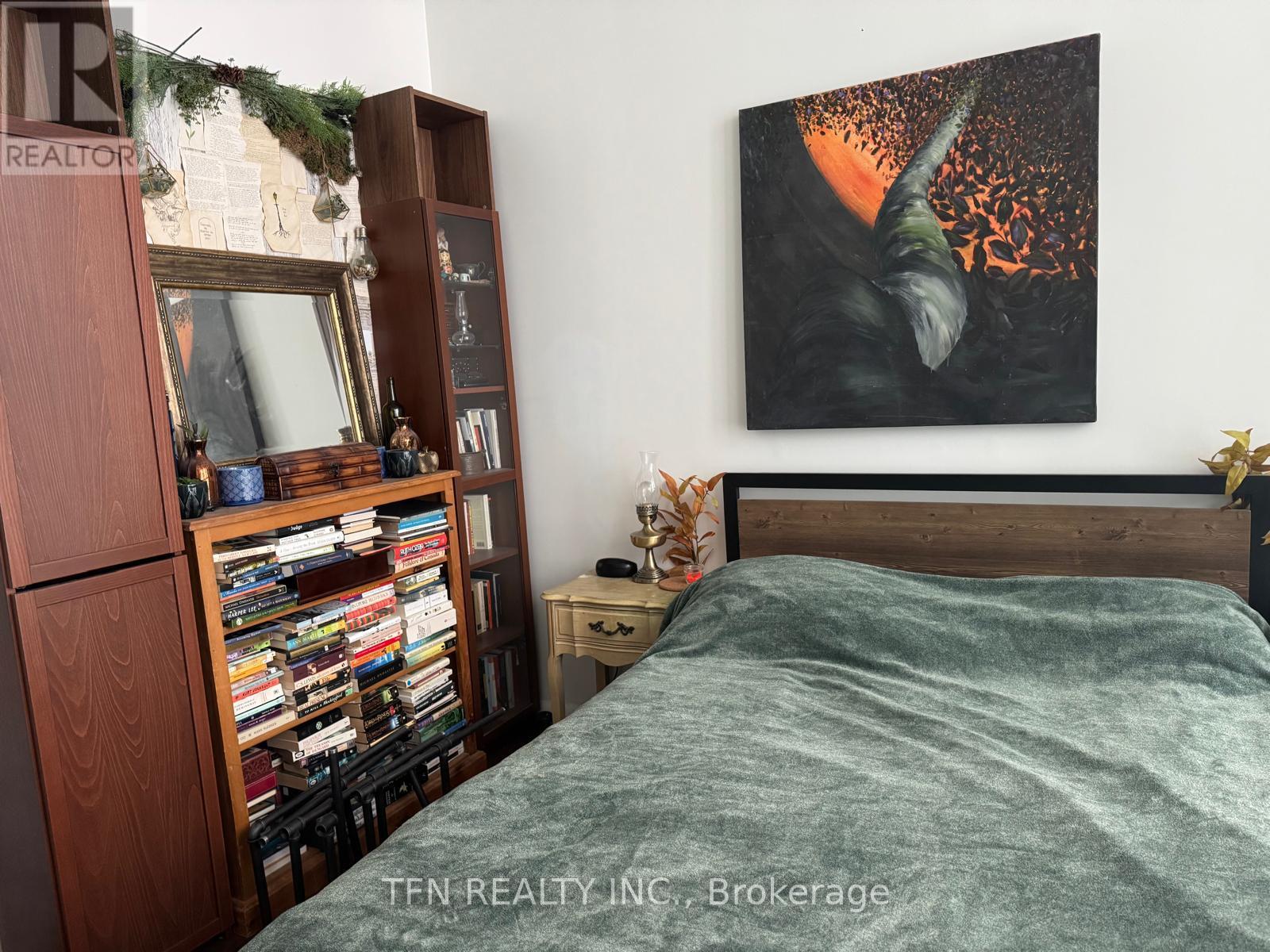 1605 - 375 King Street W, Toronto, Ontario  M5V 1K1 - Photo 8 - C12546240