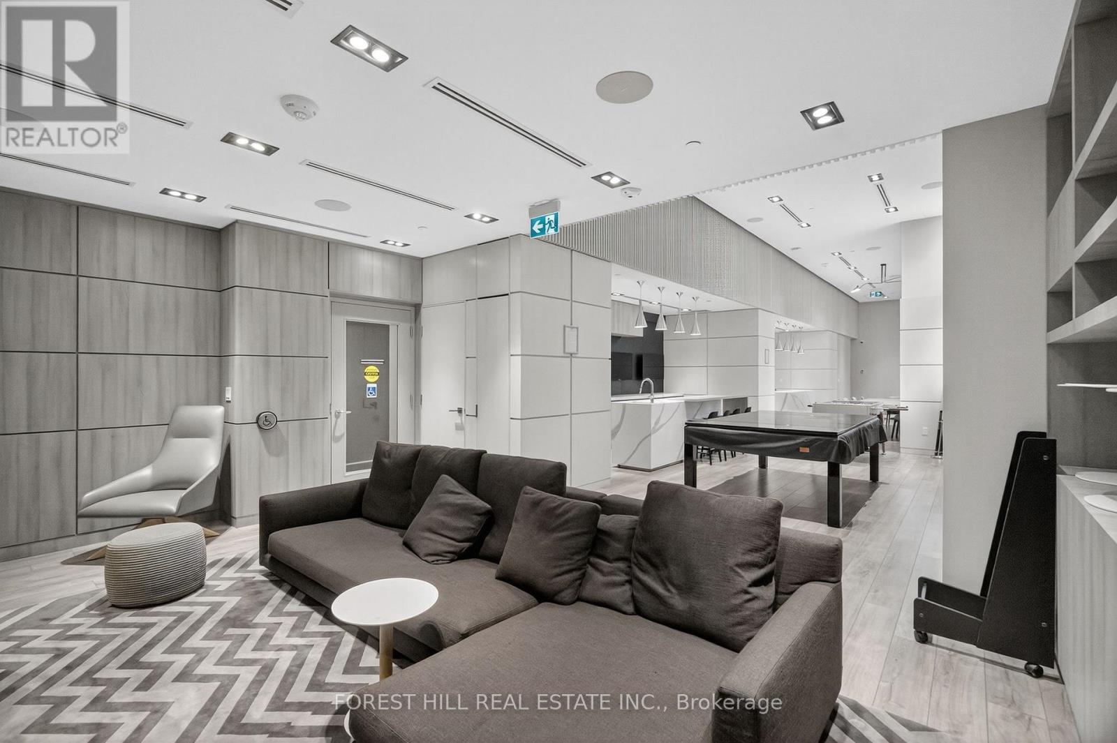 912 - 223 St Clair Avenue W, Toronto, Ontario  M4V 0A5 - Photo 23 - C12546284