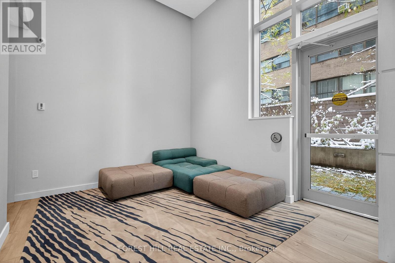 912 - 223 St Clair Avenue W, Toronto, Ontario  M4V 0A5 - Photo 29 - C12546284