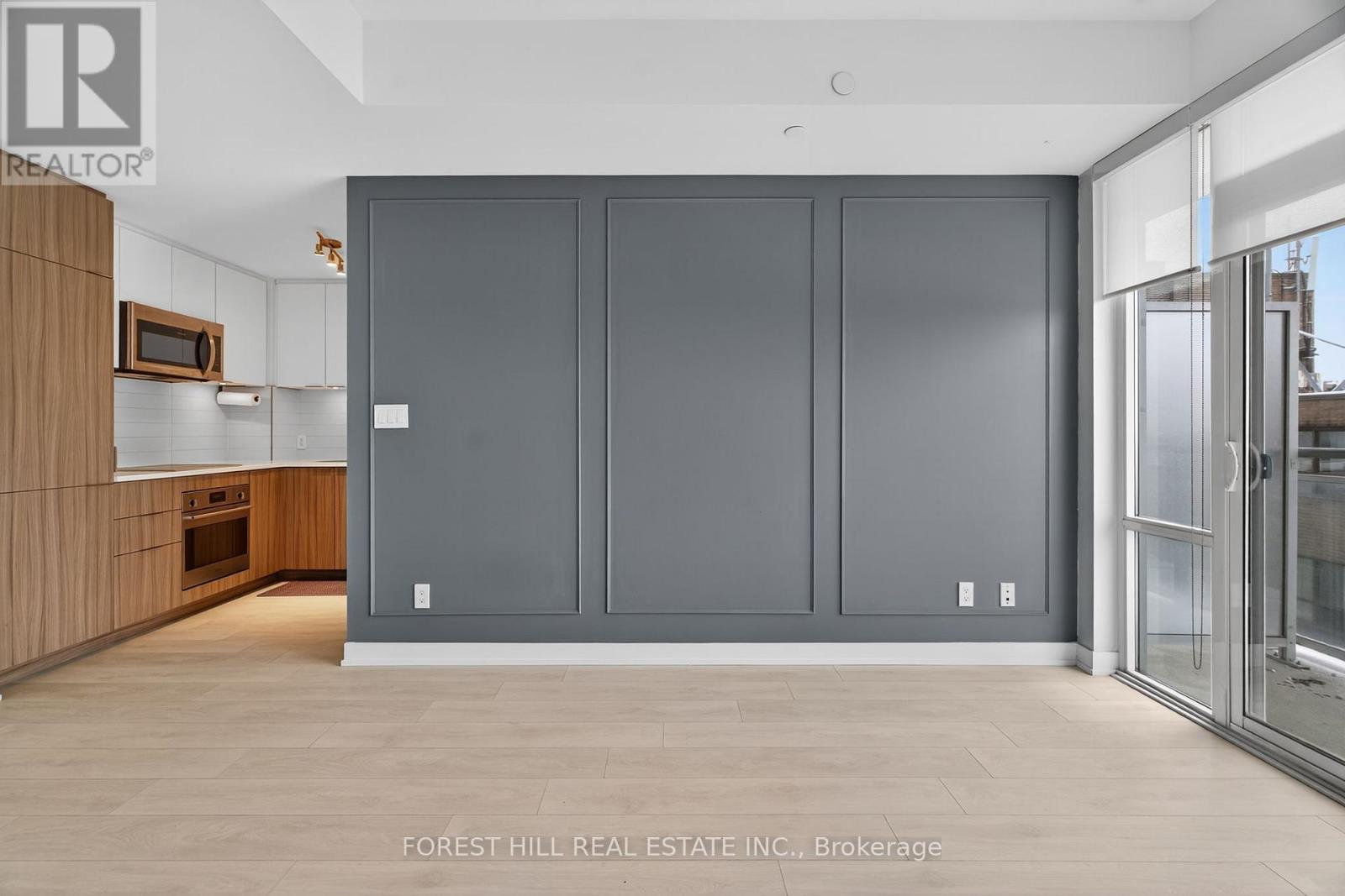 912 - 223 St Clair Avenue W, Toronto, Ontario  M4V 0A5 - Photo 5 - C12546284