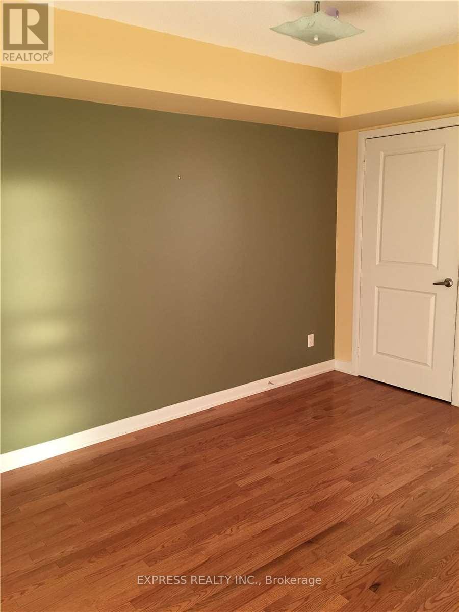 1107 - 5793 Yonge Street, Toronto, Ontario  M2M 0A9 - Photo 4 - C12546310