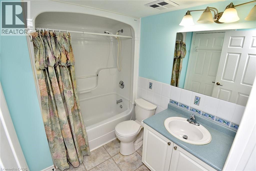 1421 Walkers Line Unit# 203, Burlington, Ontario  L7M 4P4 - Photo 27 - 40788113