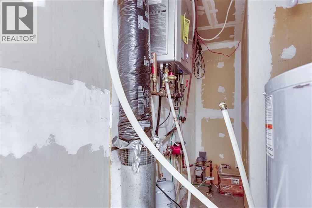 5302 42 Avenue, Red Deer, Alberta  T4N 3A4 - Photo 40 - A2269661