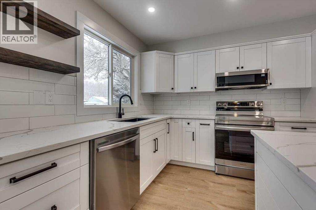 5302 42 Avenue, Red Deer, Alberta  T4N 3A4 - Photo 10 - A2269661