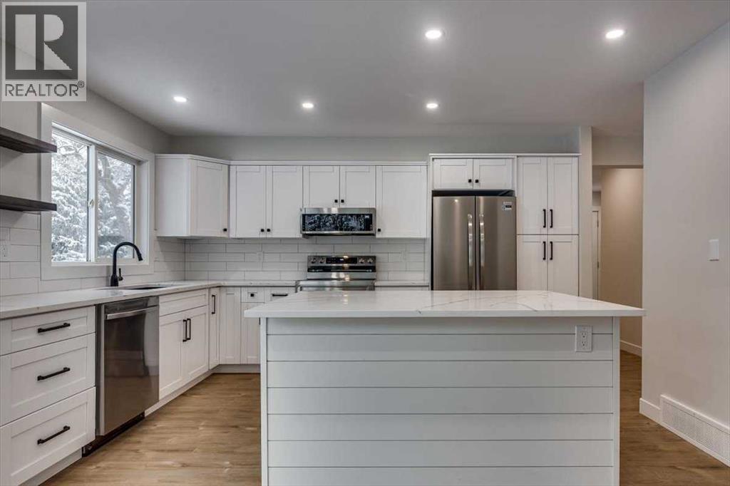 5302 42 Avenue, Red Deer, Alberta  T4N 3A4 - Photo 9 - A2269661