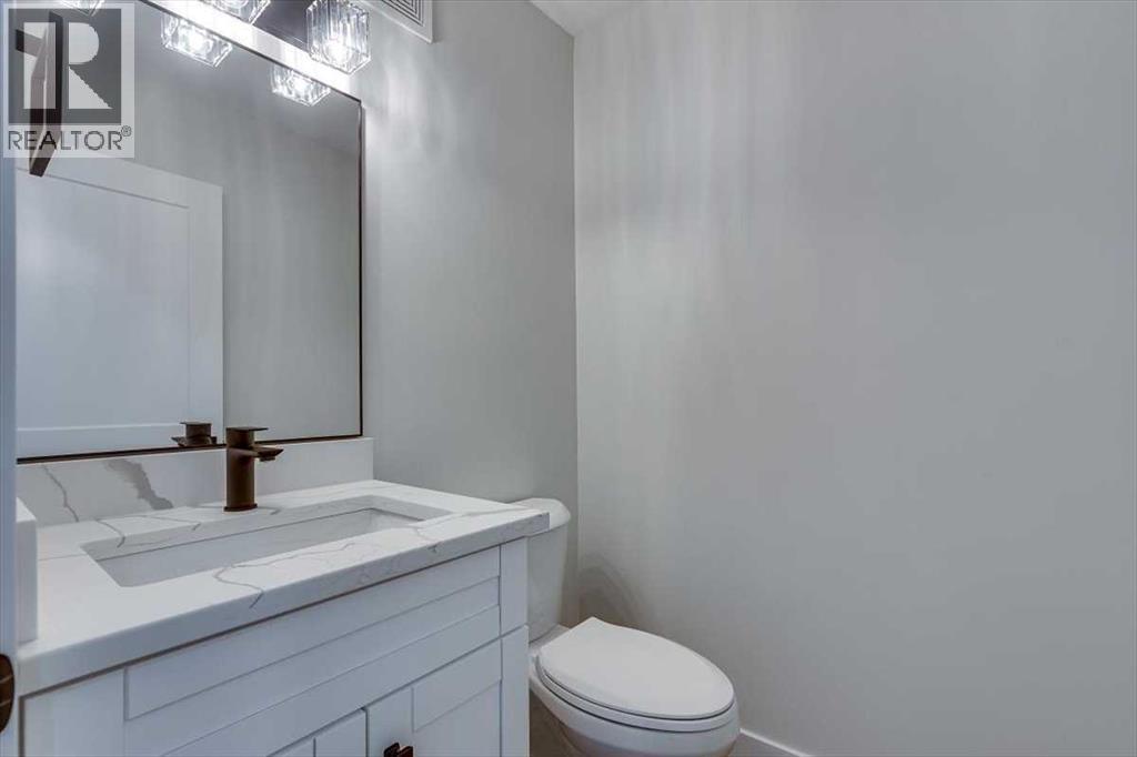 5302 42 Avenue, Red Deer, Alberta  T4N 3A4 - Photo 13 - A2269661