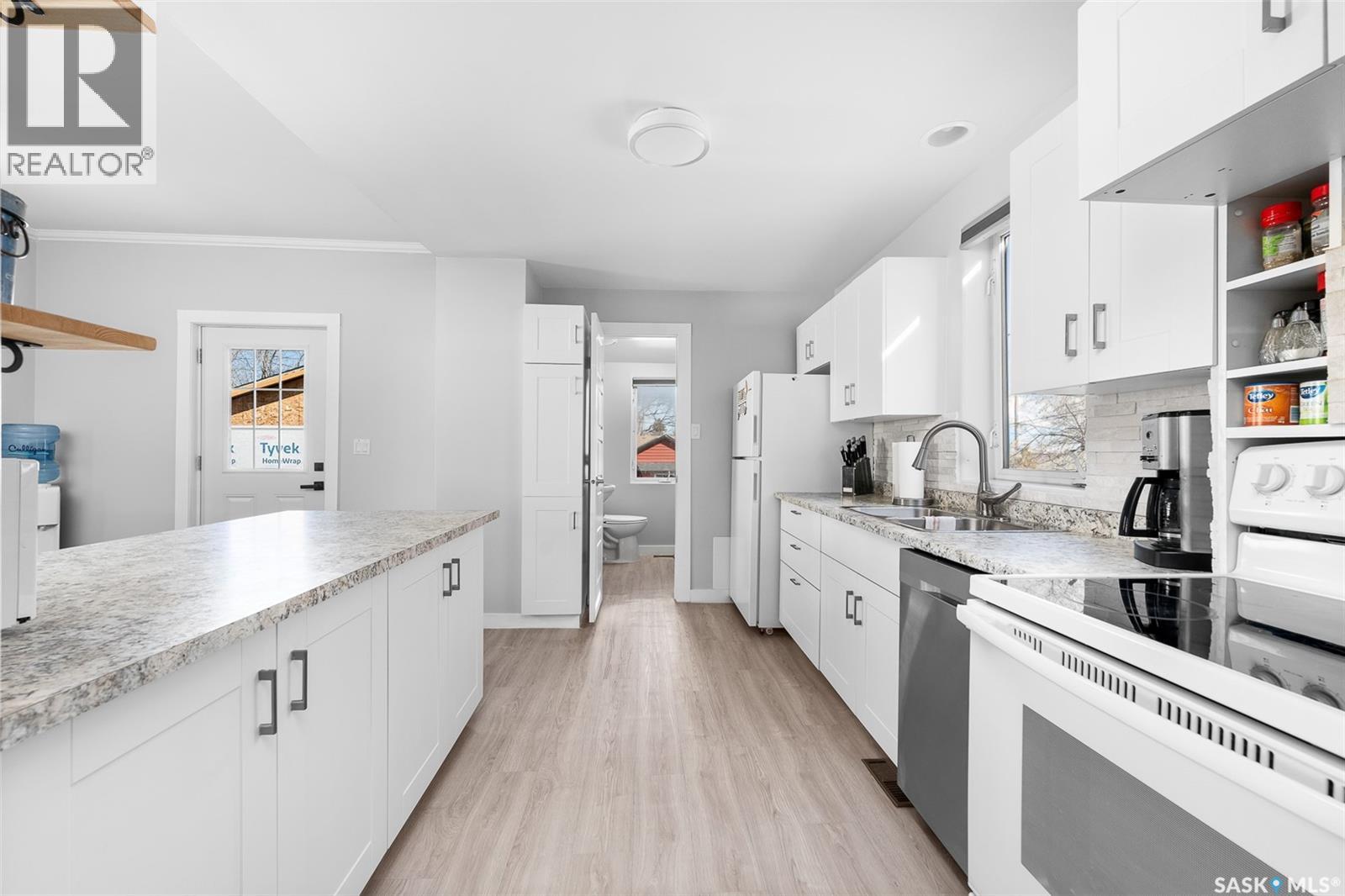 1129 3rd Avenue Ne, Moose Jaw, Saskatchewan  S6H 1E9 - Photo 15 - SK024065