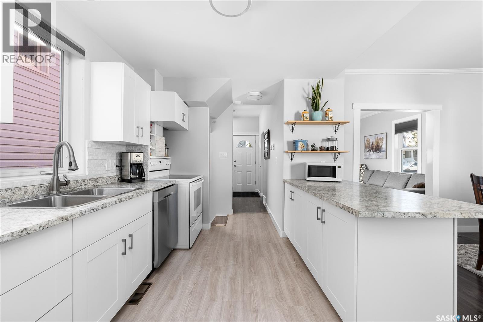 1129 3rd Avenue Ne, Moose Jaw, Saskatchewan  S6H 1E9 - Photo 17 - SK024065