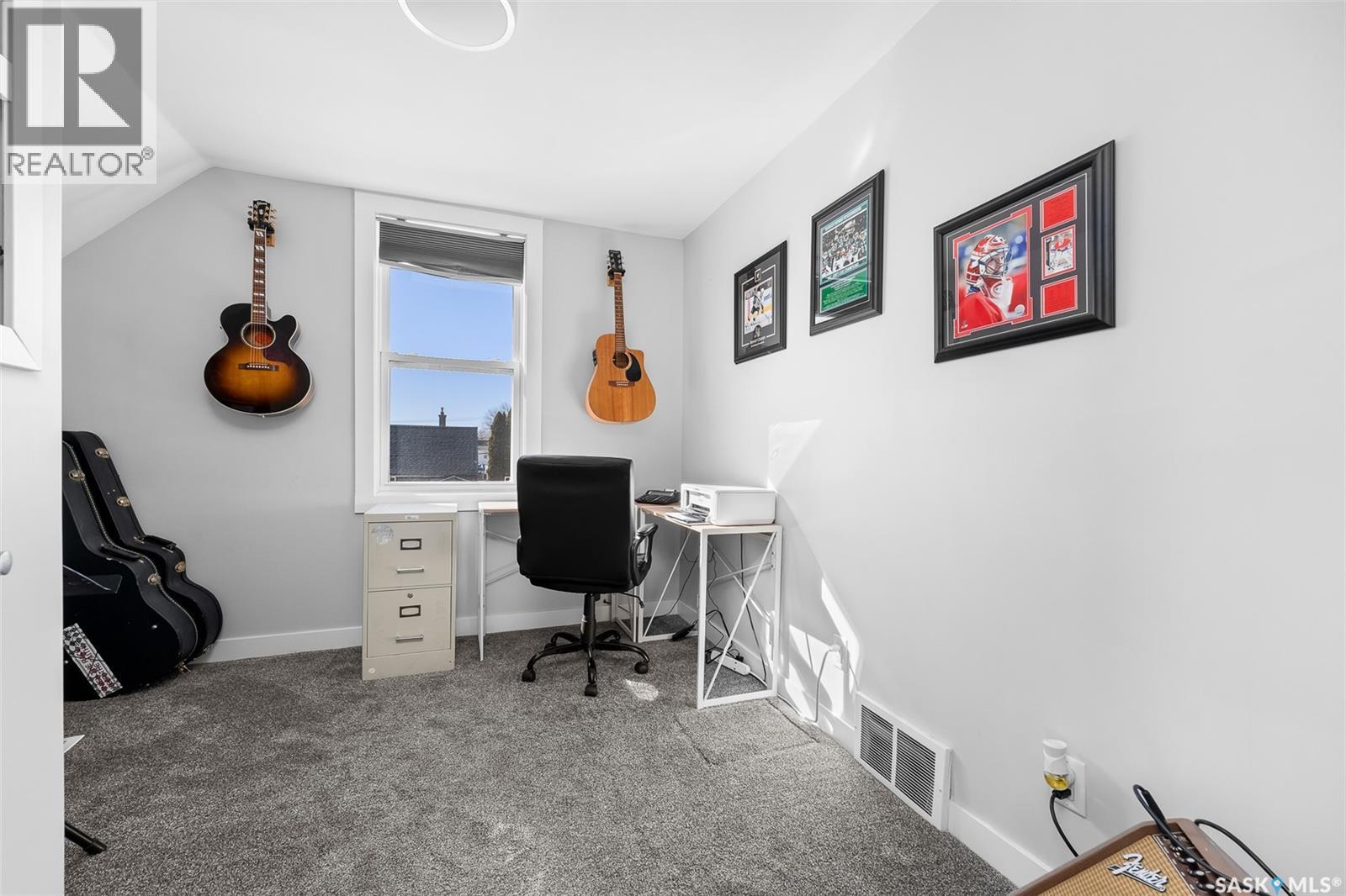 1129 3rd Avenue Ne, Moose Jaw, Saskatchewan  S6H 1E9 - Photo 24 - SK024065