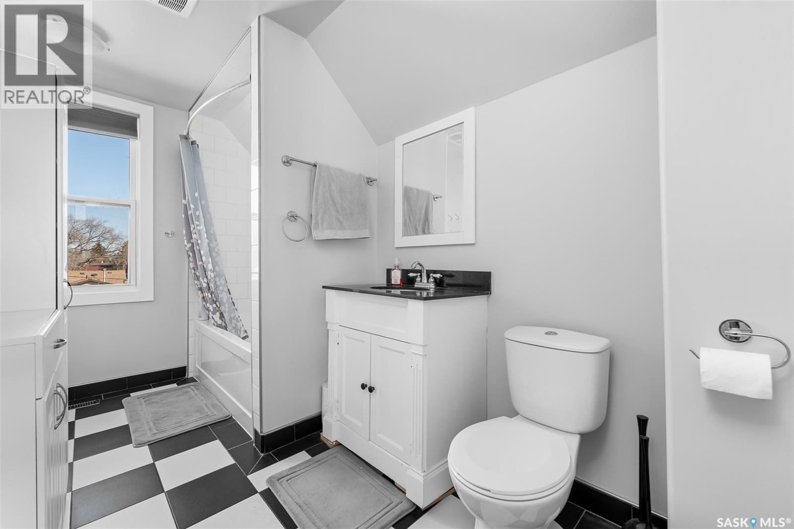 1129 3rd Avenue Ne, Moose Jaw, Saskatchewan  S6H 1E9 - Photo 28 - SK024065