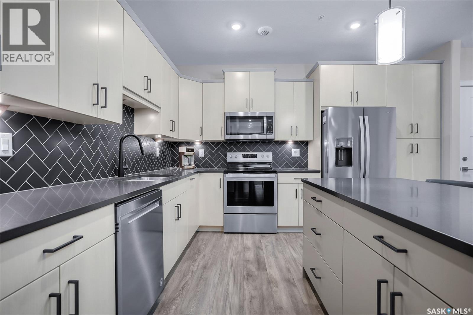 212 105 Willis Crescent, Saskatoon, Saskatchewan  S7T 0Z3 - Photo 11 - SK024049