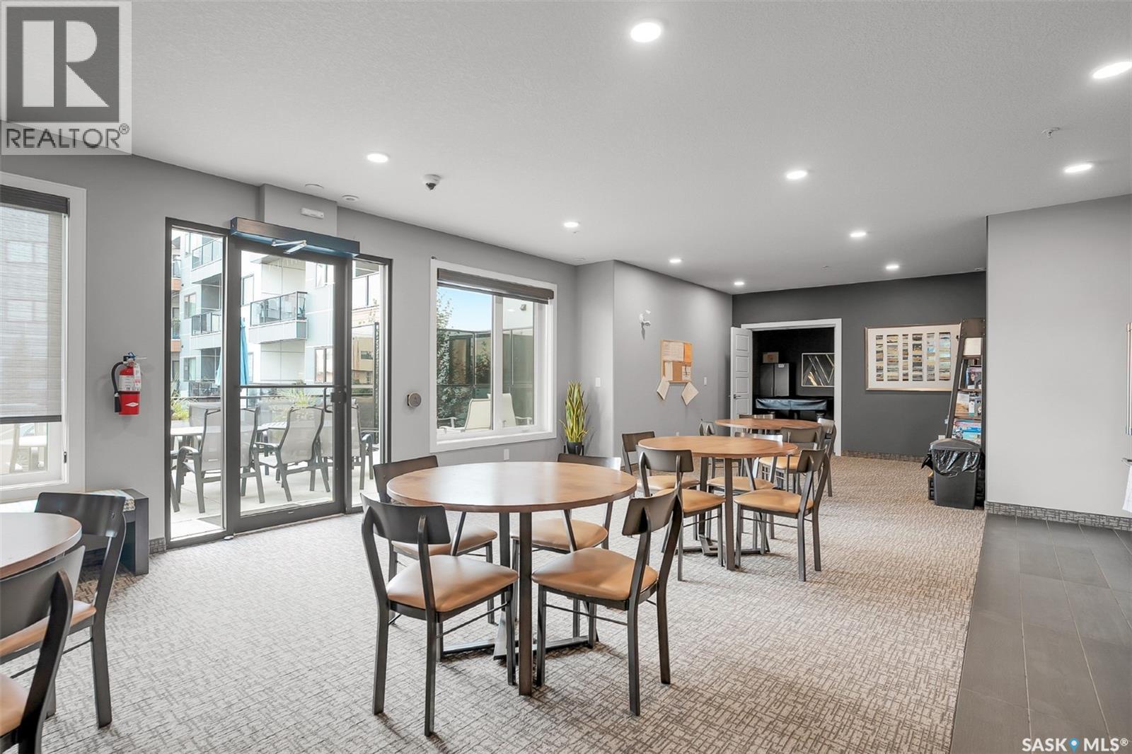 212 105 Willis Crescent, Saskatoon, Saskatchewan  S7T 0Z3 - Photo 36 - SK024049