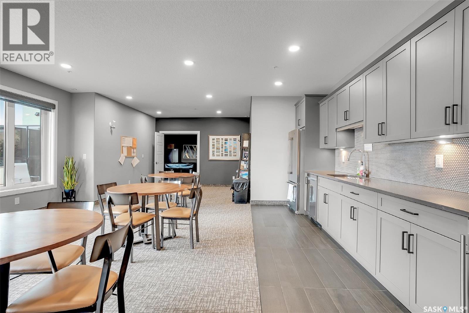 212 105 Willis Crescent, Saskatoon, Saskatchewan  S7T 0Z3 - Photo 38 - SK024049