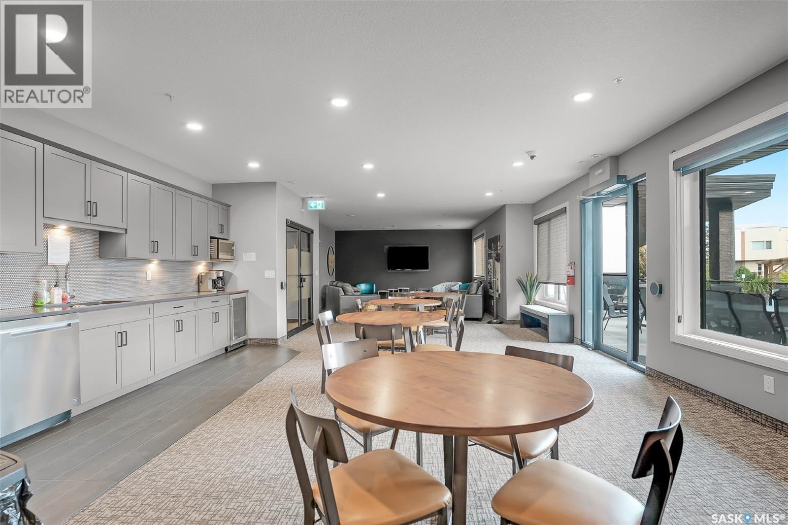 212 105 Willis Crescent, Saskatoon, Saskatchewan  S7T 0Z3 - Photo 40 - SK024049